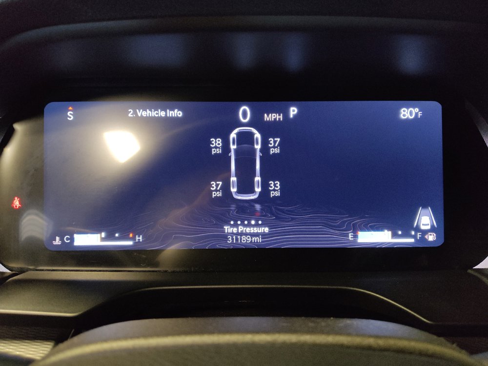 Used 2023 Jeep Grand Cherokee L Laredo w/ Luxury Tech Group I RWD image 23