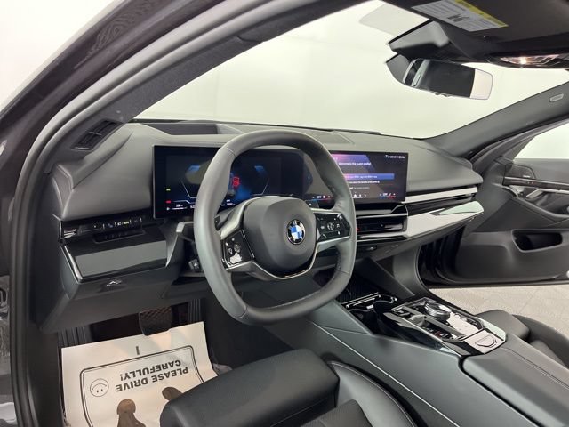 Used 2024 BMW 530i RWD image 19