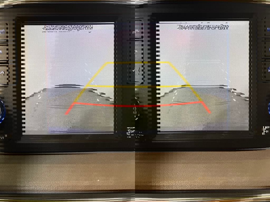 Certified 2020 Hyundai Santa Fe SE image 24