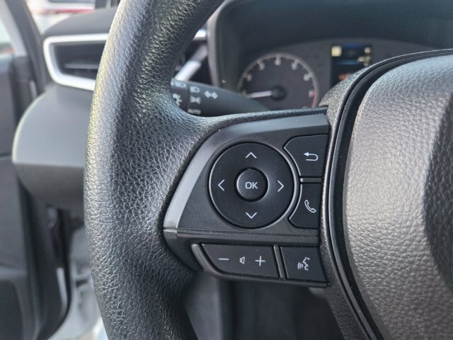 Certified 2025 Toyota Corolla LE FWD image 23