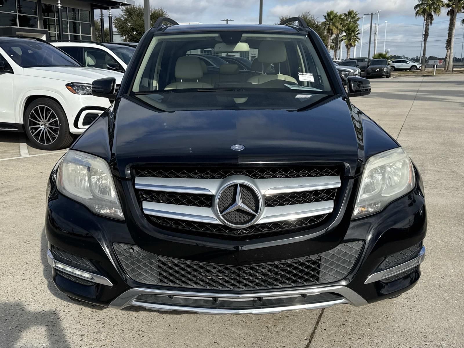 Used 2013 Mercedes-Benz GLK 350 4MATIC image 2