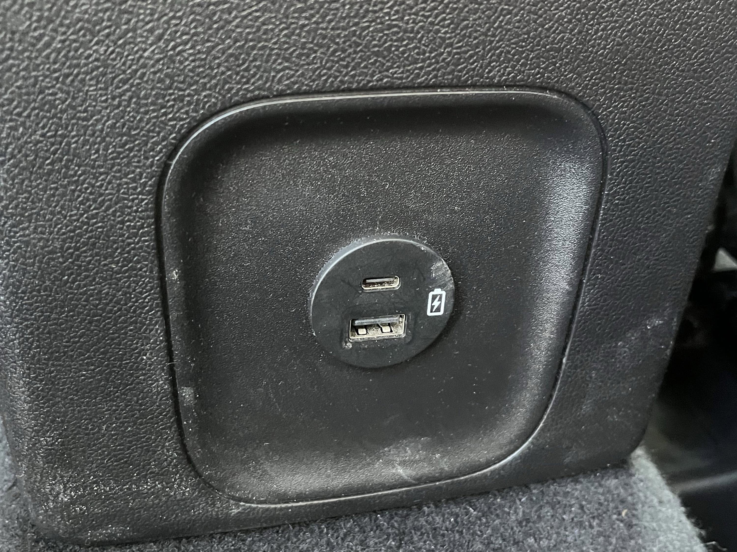 Certified 2021 Ford Escape SE image 29