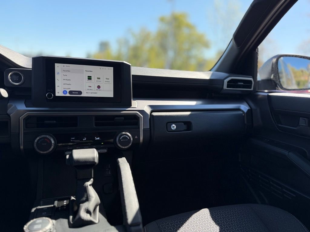 Certified 2025 Toyota 4Runner SR5 image 25