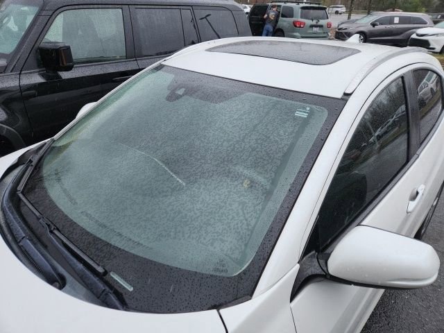 Used 2019 Honda HR-V EX image 13