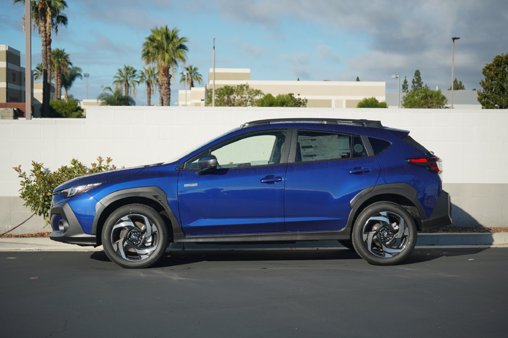 New 2026 Subaru Crosstrek 2.5i Limited AWD/4WD image 3