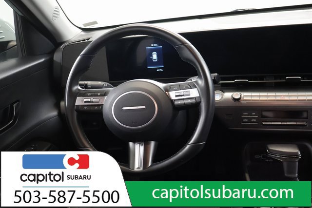 Used 2025 Hyundai Kona SEL AWD/4WD image 15