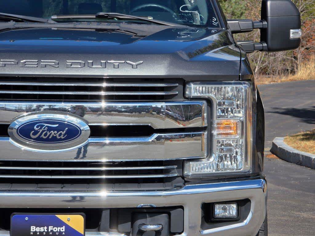 Used 2019 Ford F250 Lariat w/ Chrome Package image 3