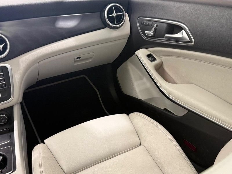 Used 2019 Mercedes-Benz CLA 250 4MATIC image 12