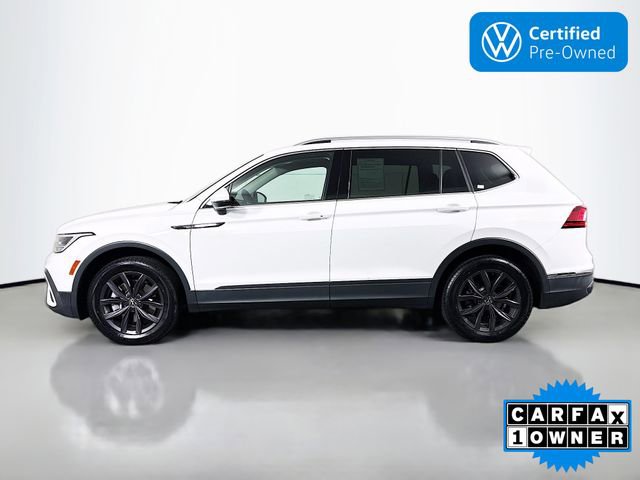 Certified 2022 Volkswagen Tiguan SE w/ Panoramic Sunroof Package image 4