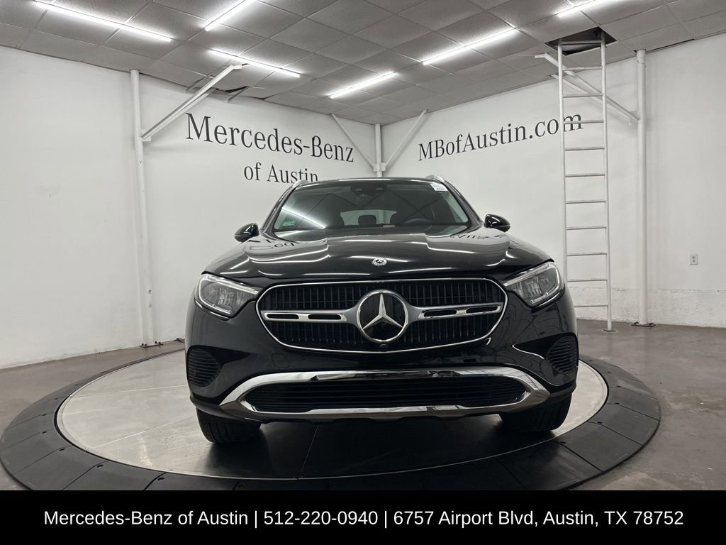 Certified 2025 Mercedes-Benz GLC 350e 4MATIC image 2