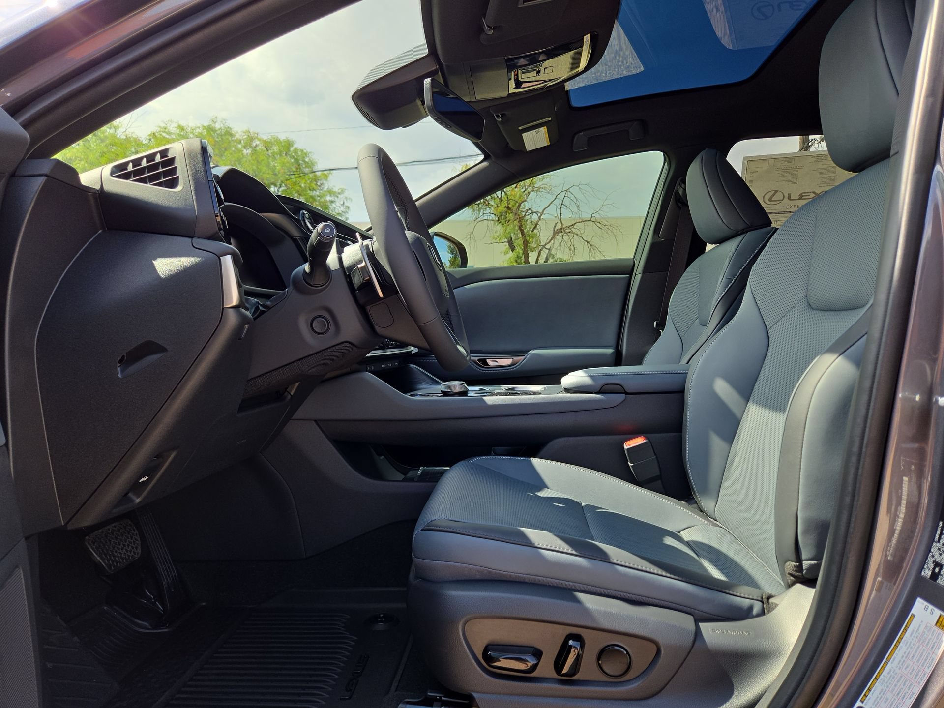 New 2026 Lexus RZ 350e 2WD image 16