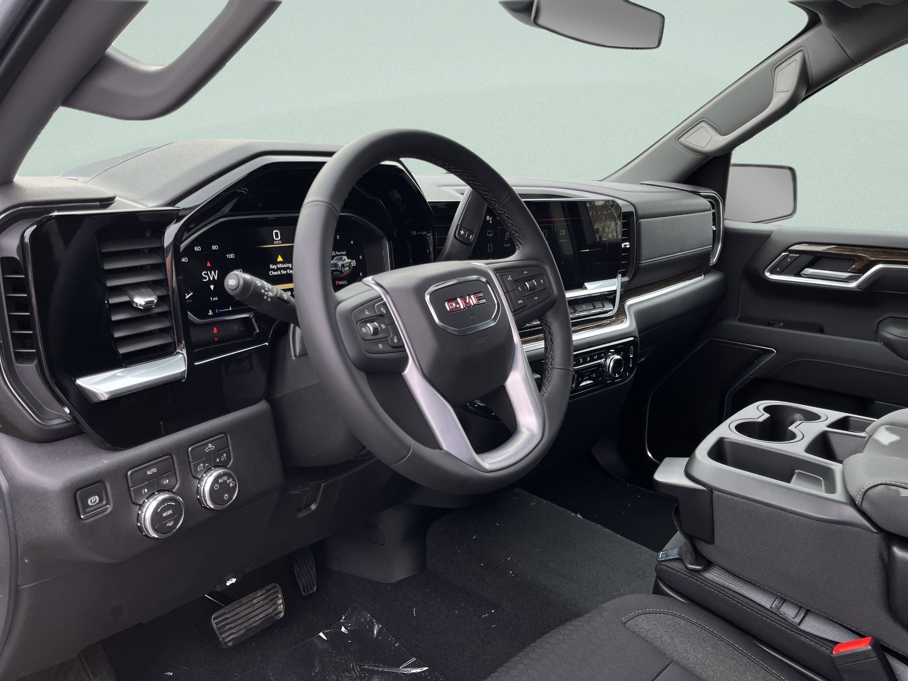 New 2026 GMC Sierra 1500 SLE w/ Preferred Package image 14