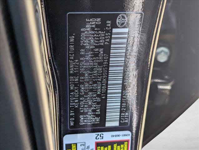 Used 2025 Toyota Camry SE w/ Convenience Package AWD/4WD image 24