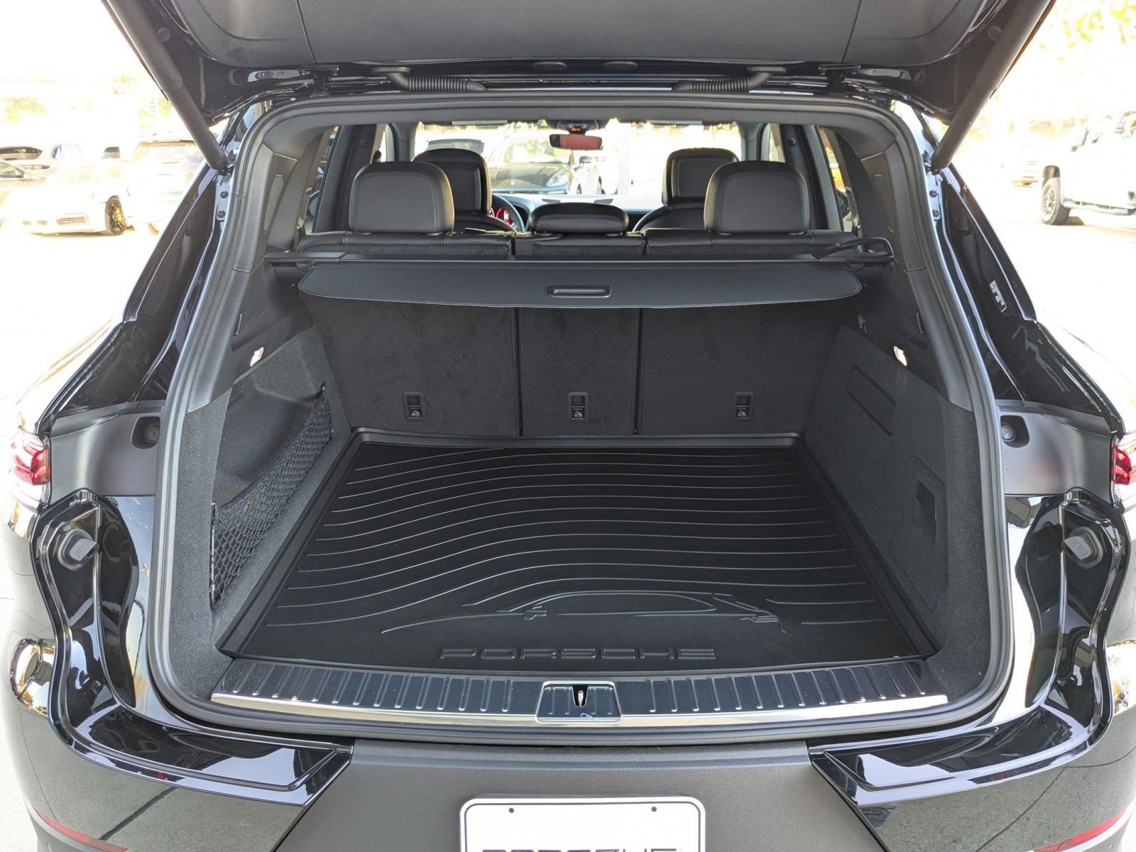 New 2026 Porsche Cayenne image 22