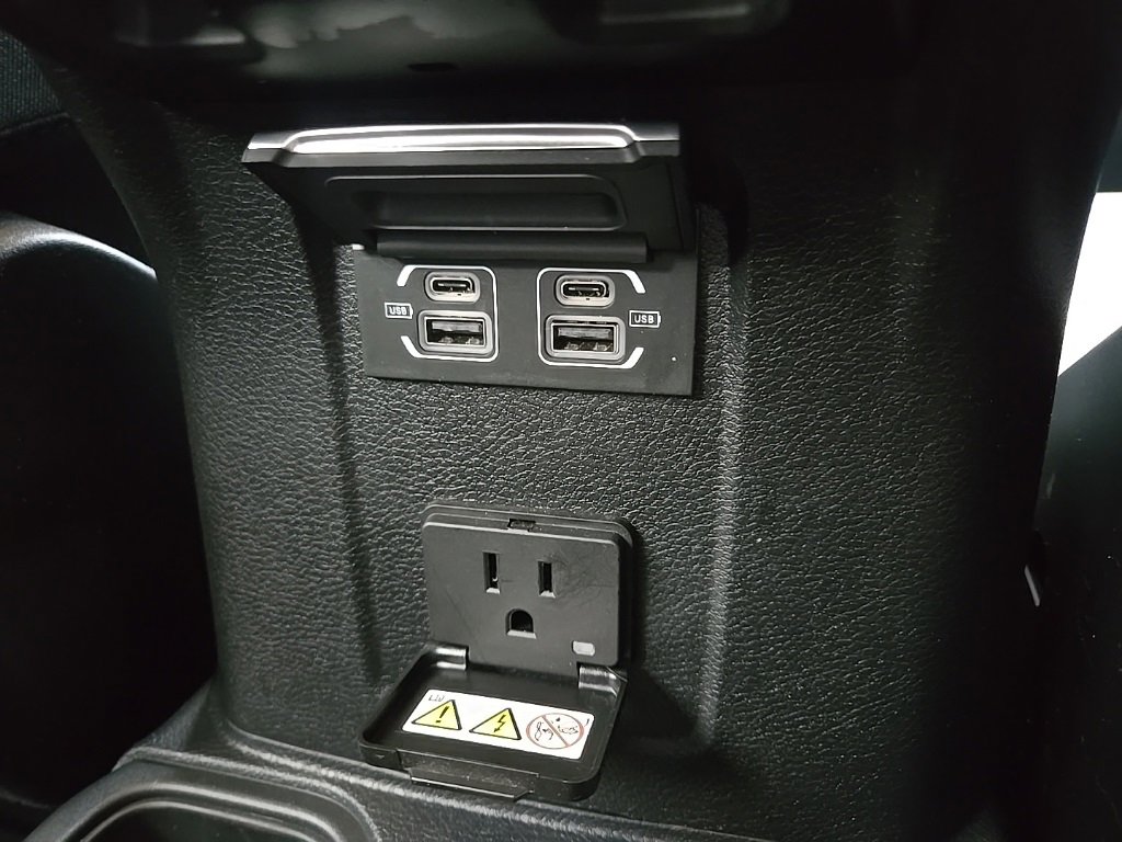 Used 2024 Jeep Wrangler Sahara w/ Technology Group image 84