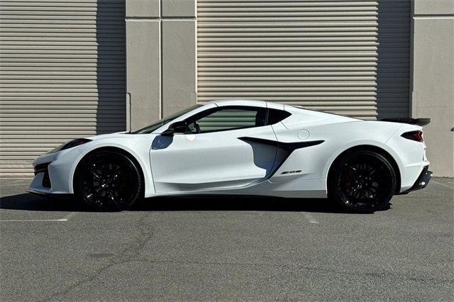 New 2026 Chevrolet Corvette Z06 w/ Battery Protection Package image 7