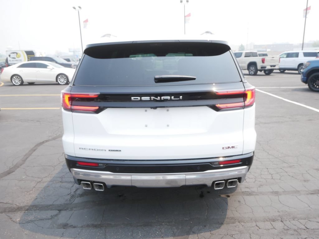 New 2026 GMC Acadia Denali w/ Super Cruise Package AWD/4WD image 4