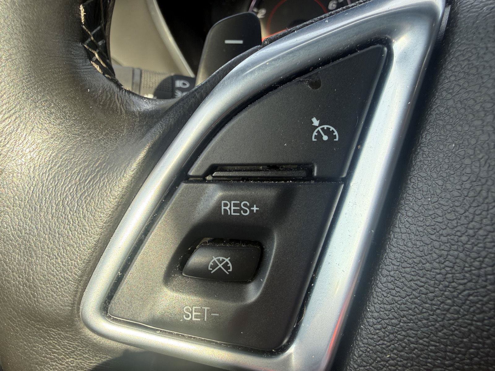 Used 2017 Chevrolet Camaro LT RWD image 11