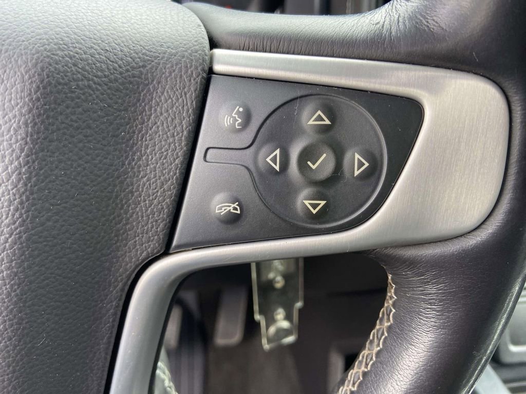 Used 2018 GMC Sierra 1500 SLT AWD/4WD image 35