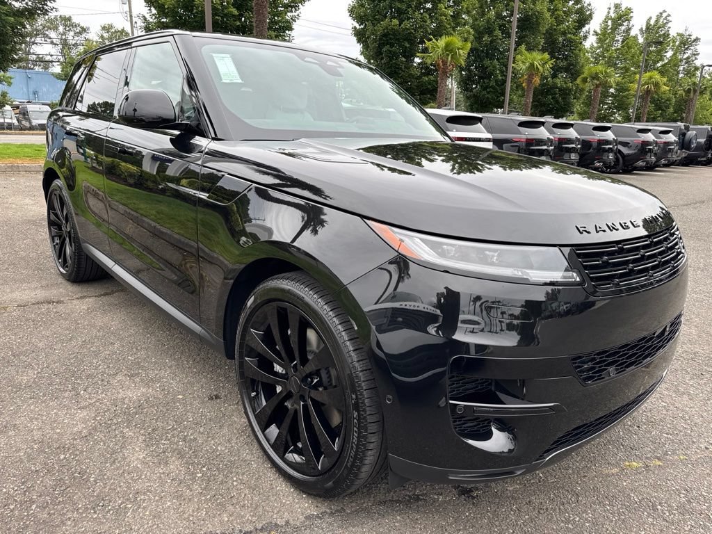 New 2026 Land Rover Range Rover Sport SE AWD/4WD image 8