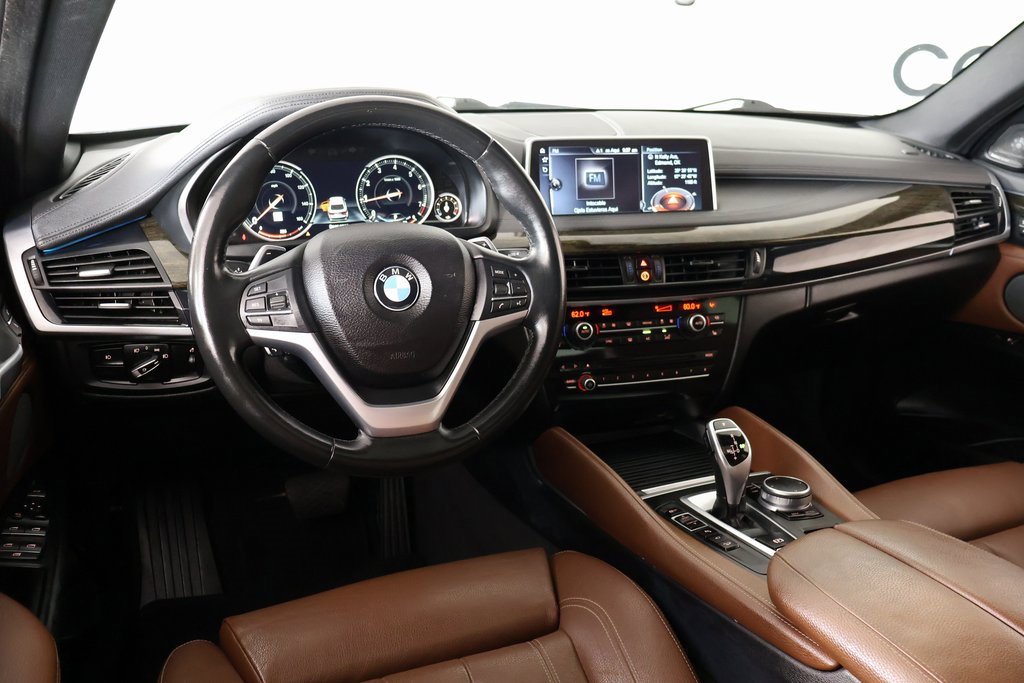 Used 2017 BMW X6 xDrive35i image 2