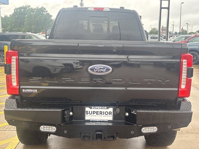 Used 2023 Ford F250 Lariat w/ Tremor Off-Road Package AWD/4WD image 4