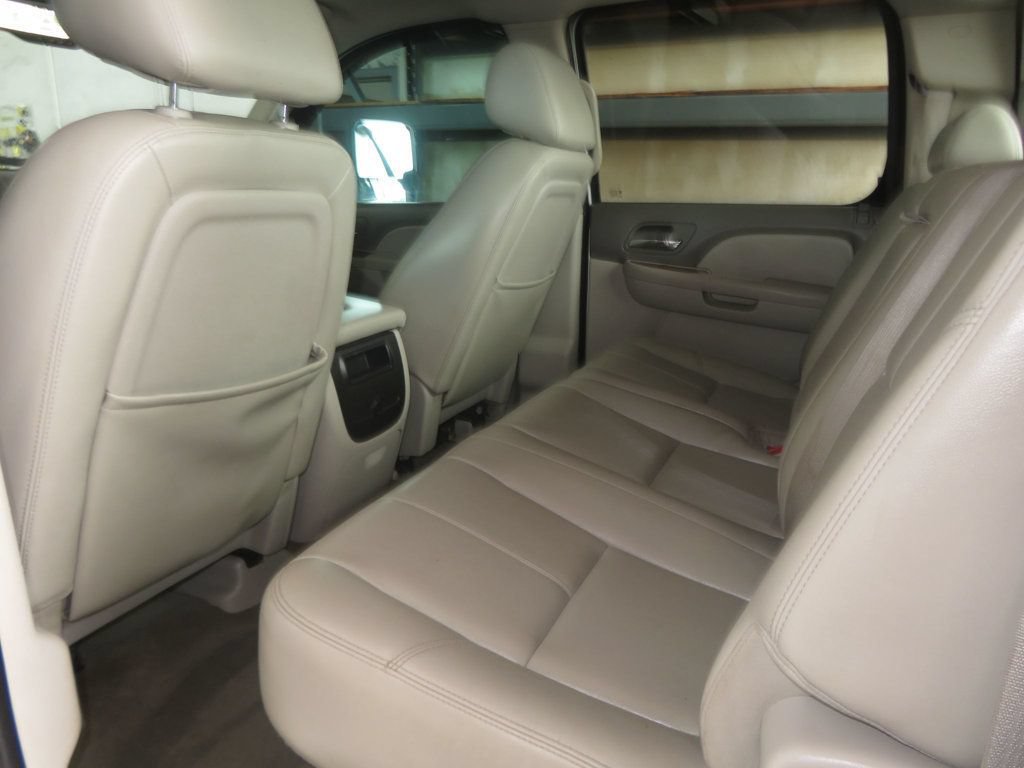 Used 2010 GMC Sierra 2500 SLT w/ SLT Convenience Package AWD/4WD image 24