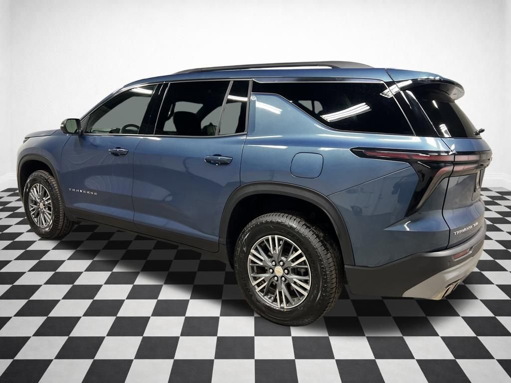 Certified 2025 Chevrolet Traverse LT w/ Driver Confidence Package image 7