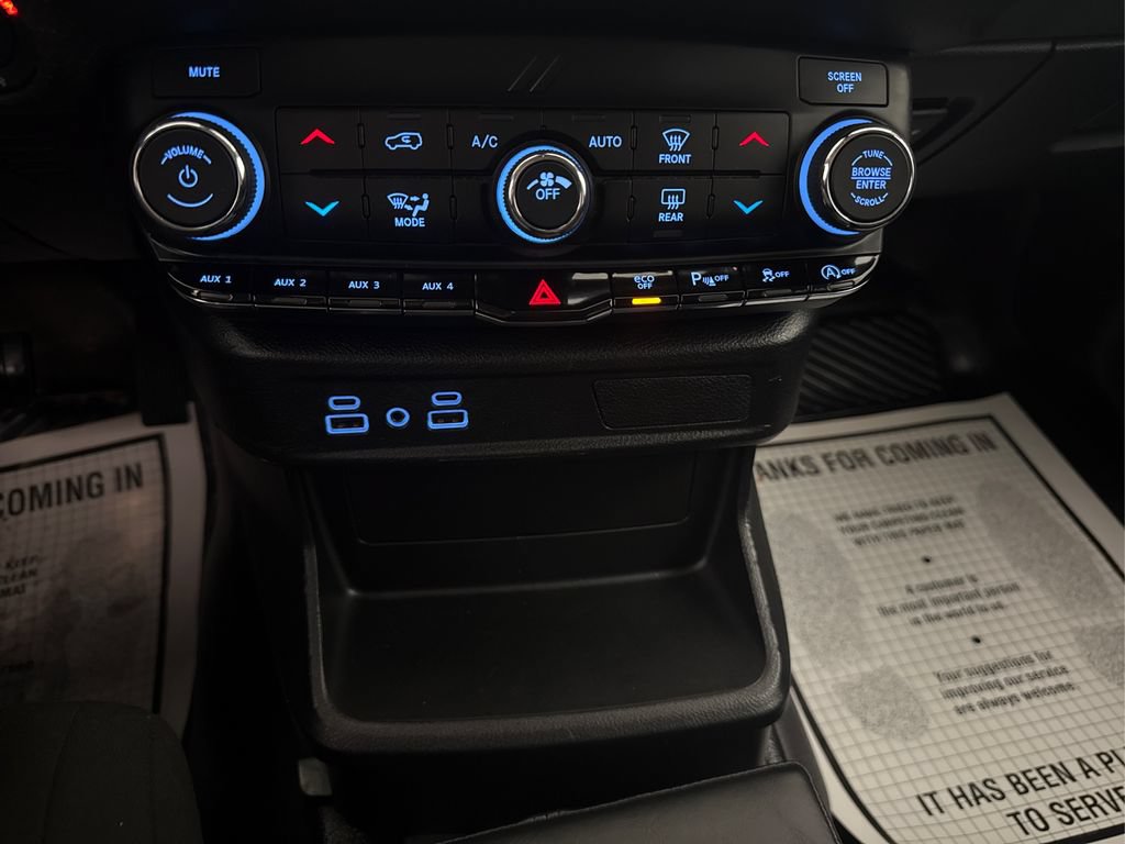 Used 2021 Dodge Durango AWD image 35