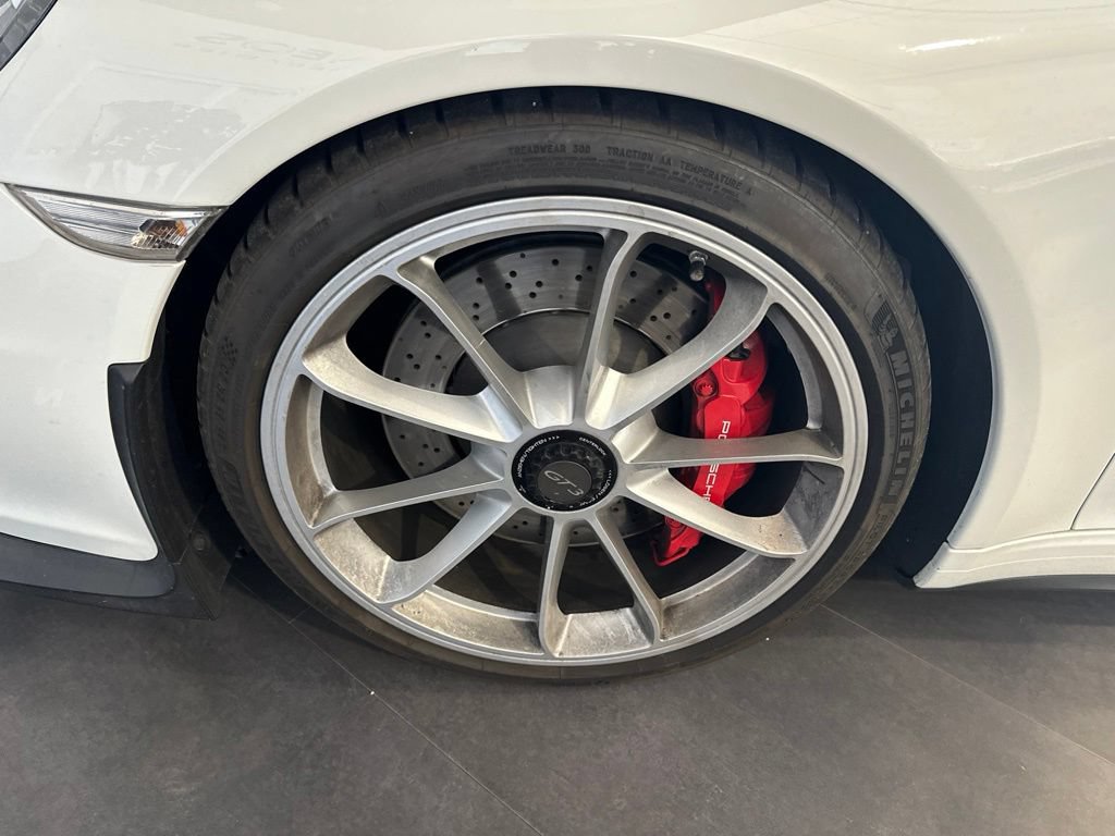 Used 2015 Porsche 911 GT3 RWD image 20