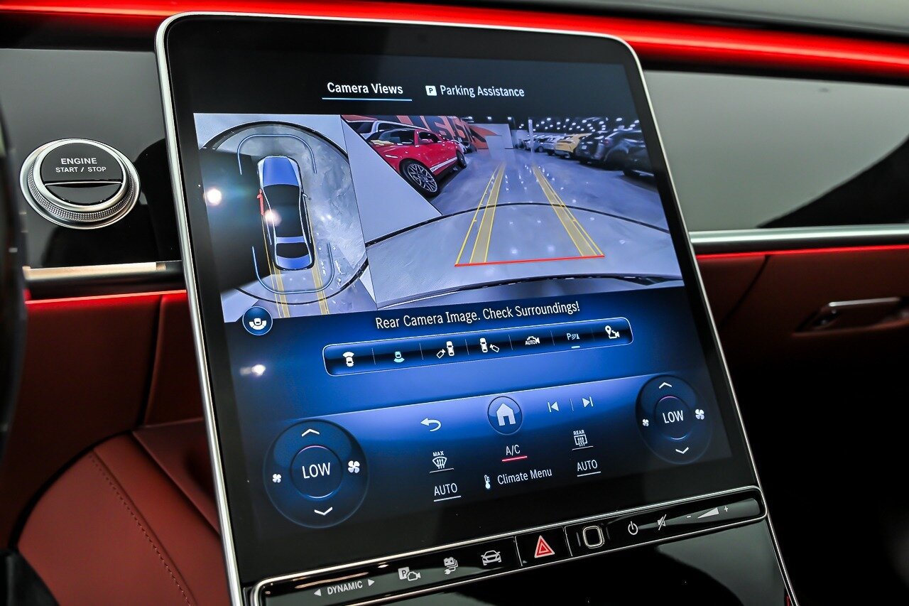 Used 2024 Mercedes-Benz S 580e 4MATIC Sedan image 29