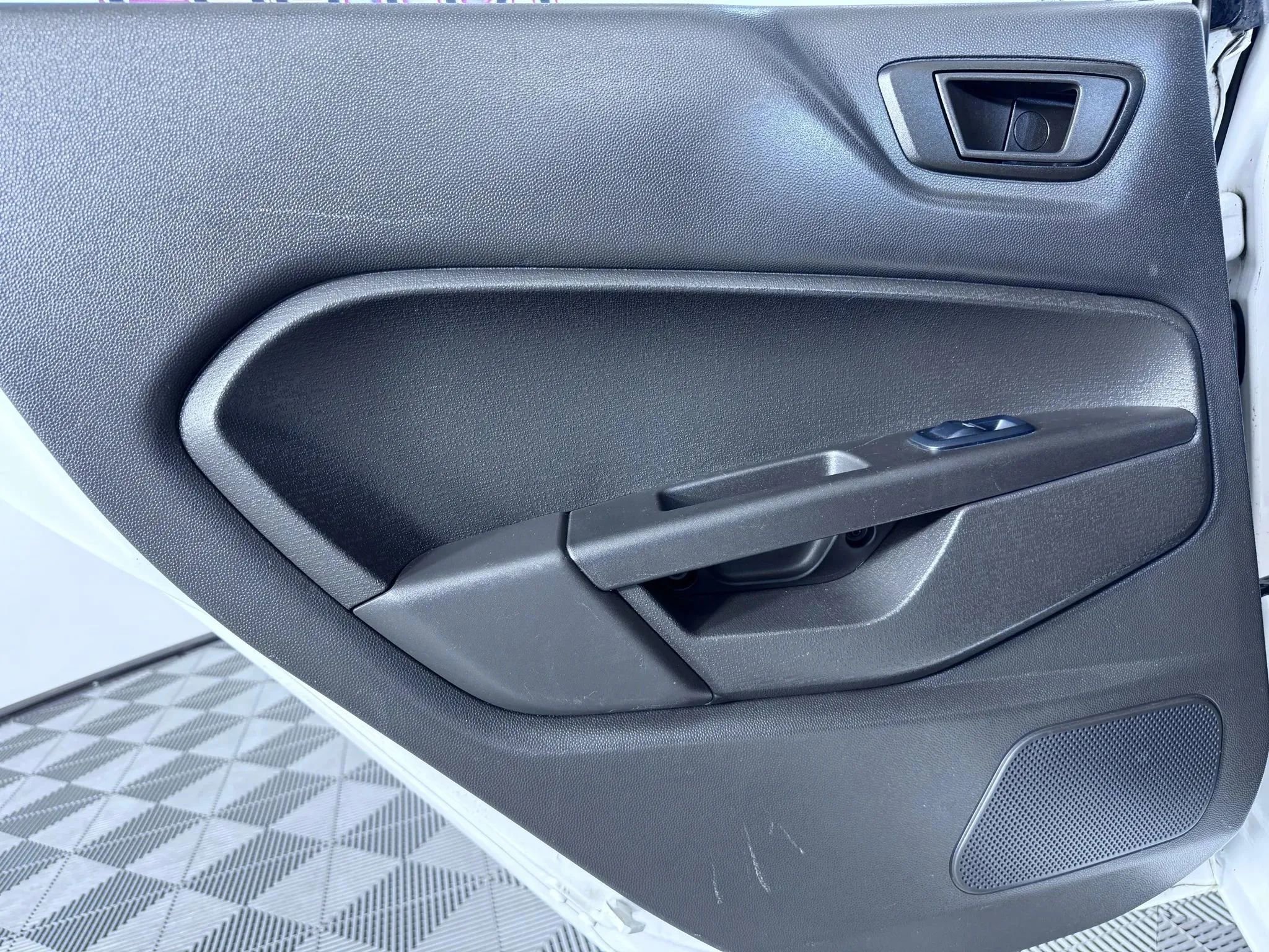 Used 2019 Ford Fiesta SE image 37