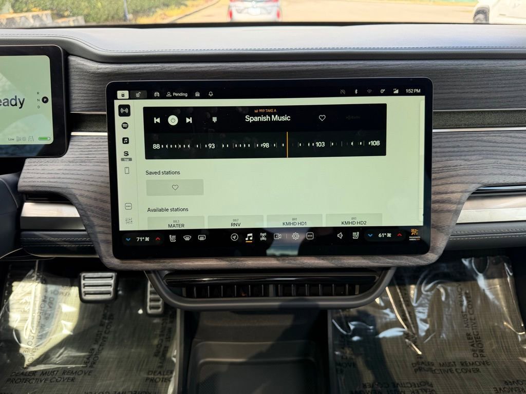 Used 2024 Rivian R1T Adventure image 20