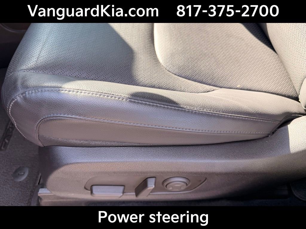 Certified 2025 Kia Carnival SX Prestige image 14