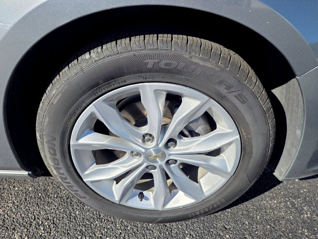 Used 2025 Chevrolet Malibu LT FWD image 10