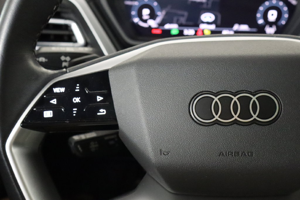 Used 2023 Audi Q4 e-tron Premium Plus w/ Premium Plus RWD image 8