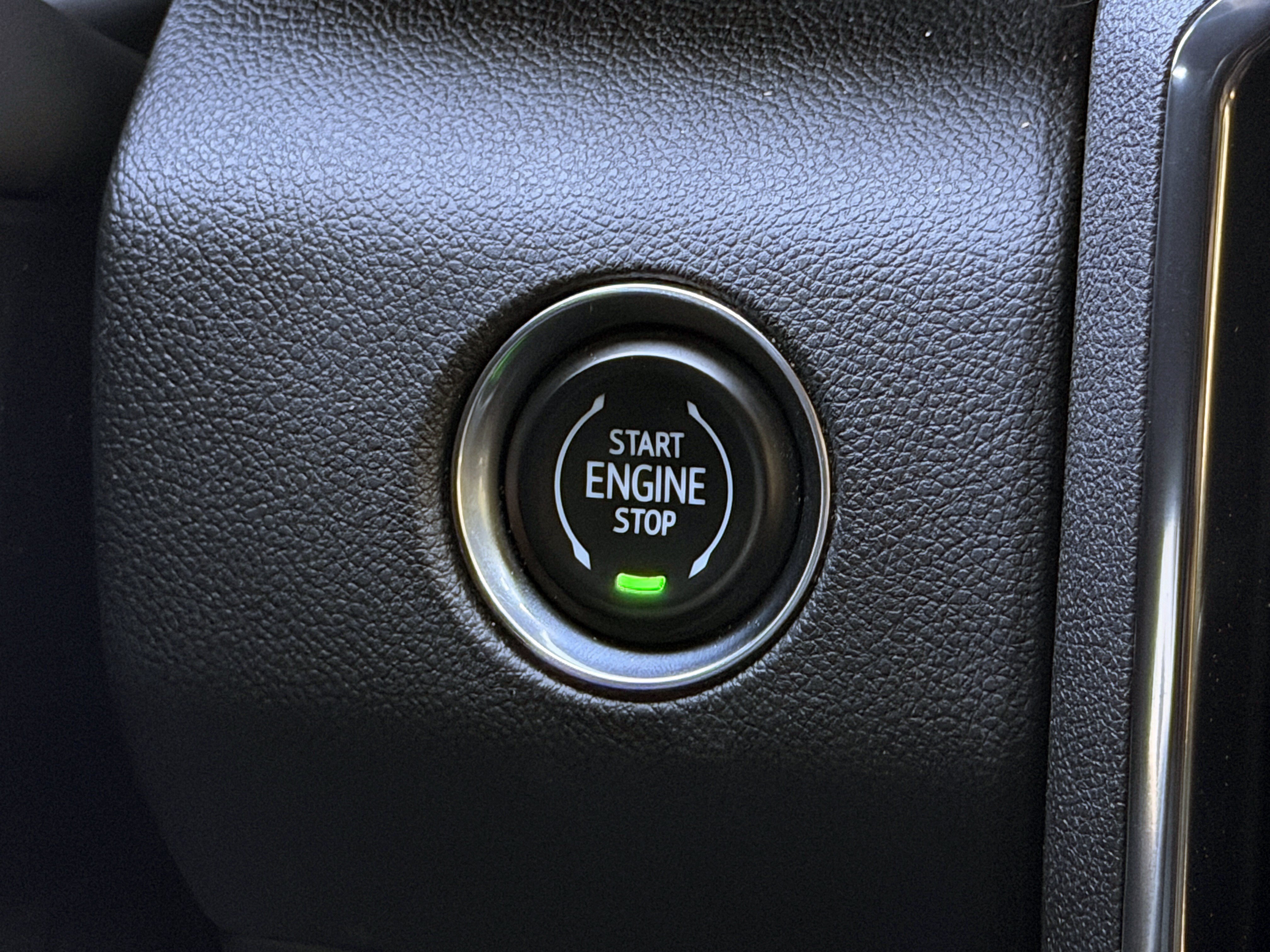 Used 2025 GMC Acadia AT4 w/ Luxury Package AWD/4WD image 34