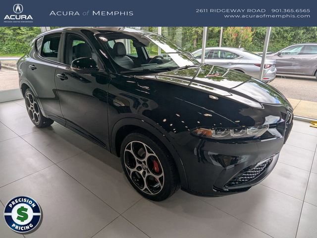 Used 2025 Alfa Romeo Tonale w/ Premium Package AWD/4WD image 7