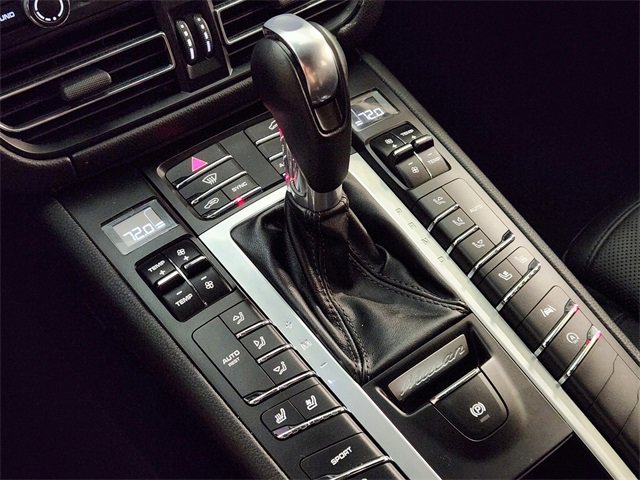 Used 2019 Porsche Macan image 19
