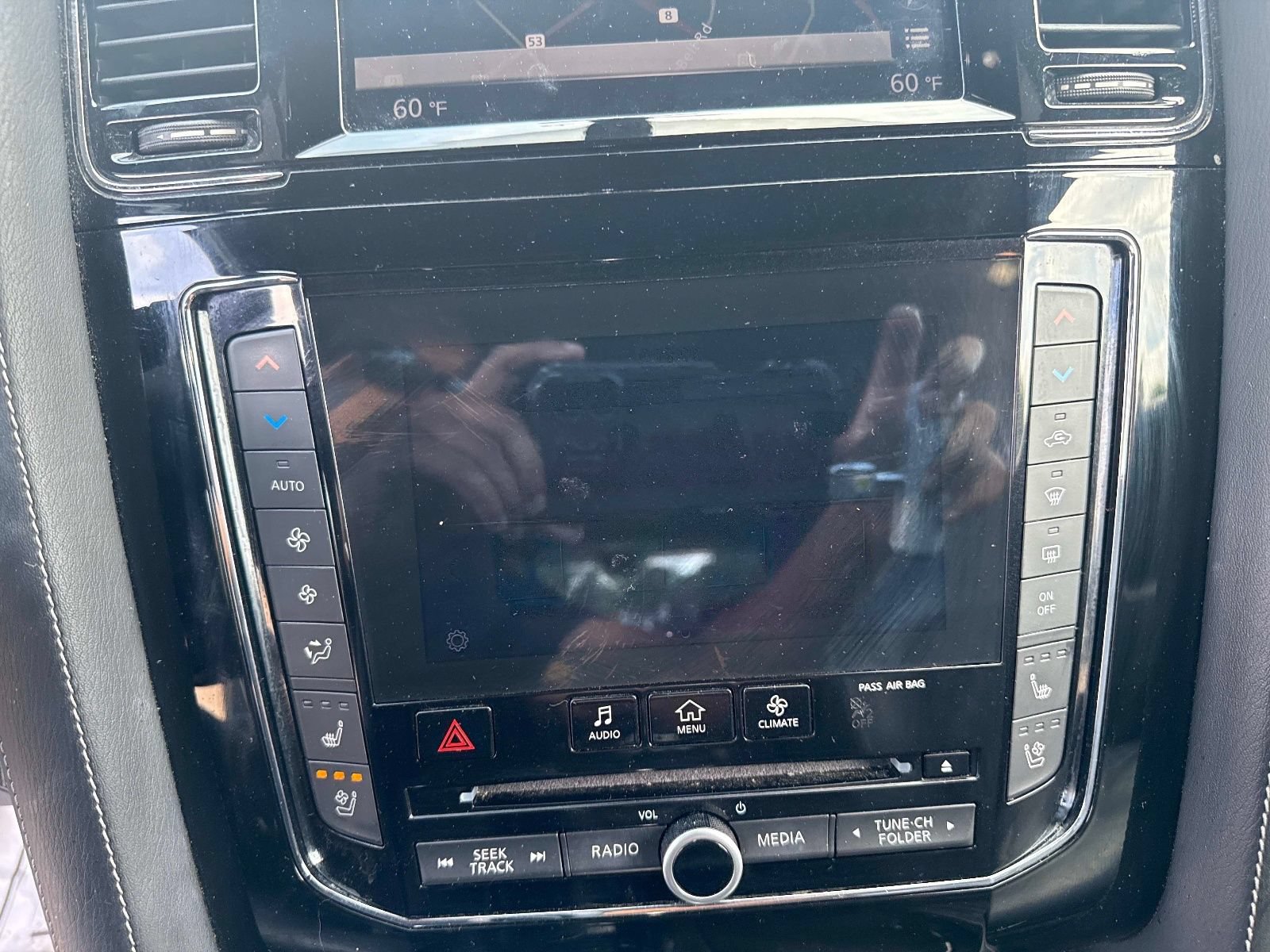 Used 2021 INFINITI QX80 Sensory w/ All-Season Package AWD/4WD image 21