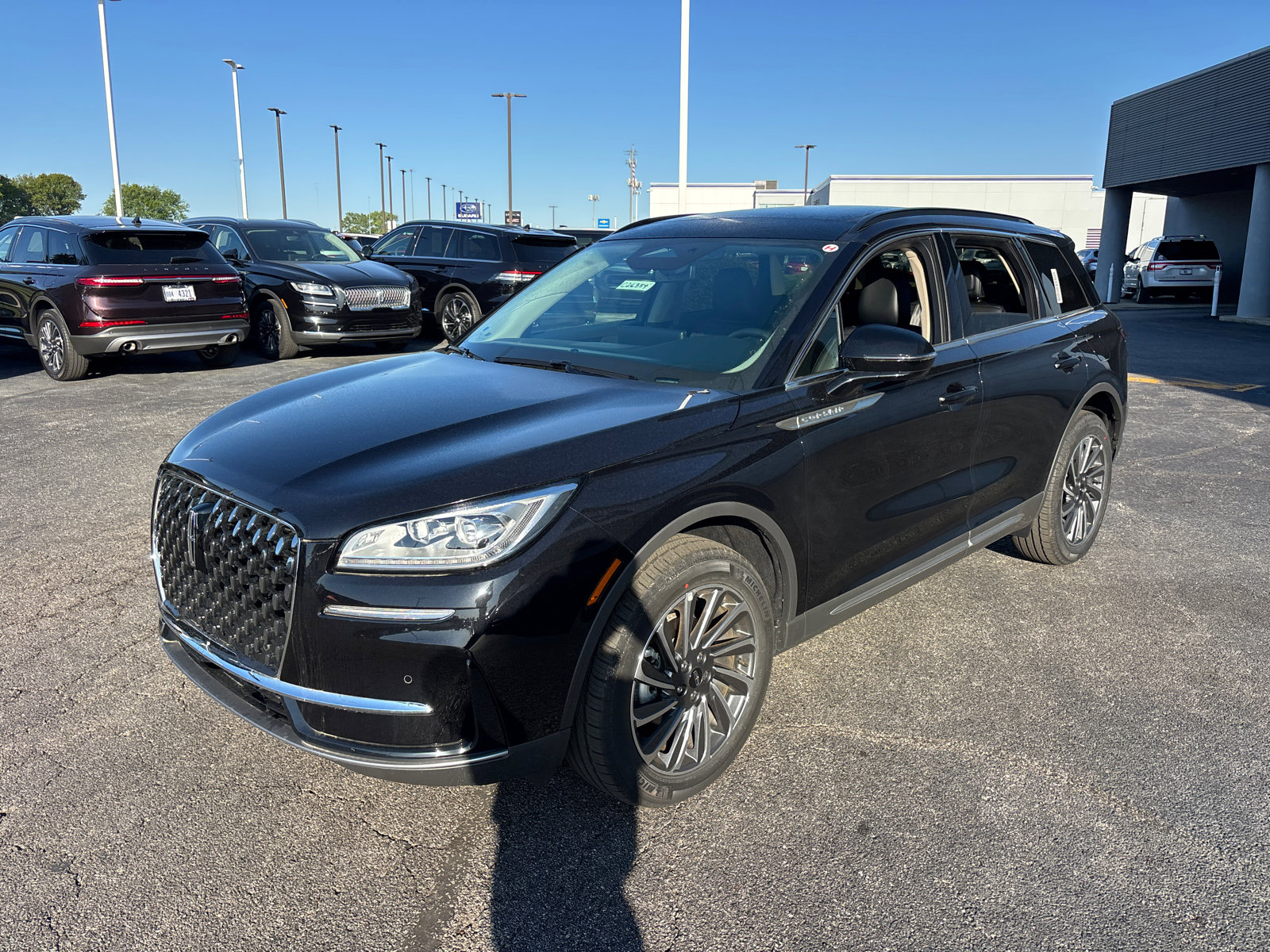 New 2026 Lincoln Corsair Reserve AWD/4WD image 3