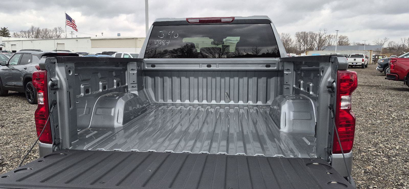 New 2026 Chevrolet Silverado 1500 LT AWD/4WD image 7