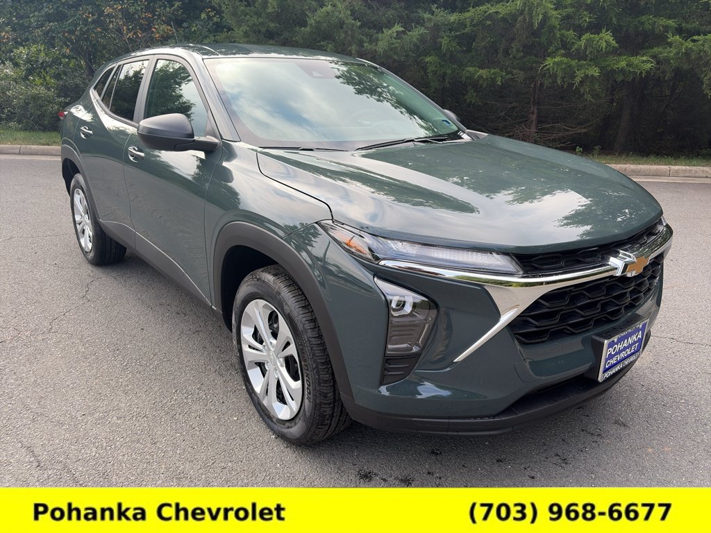 New 2026 Chevrolet Trax LS FWD image 1