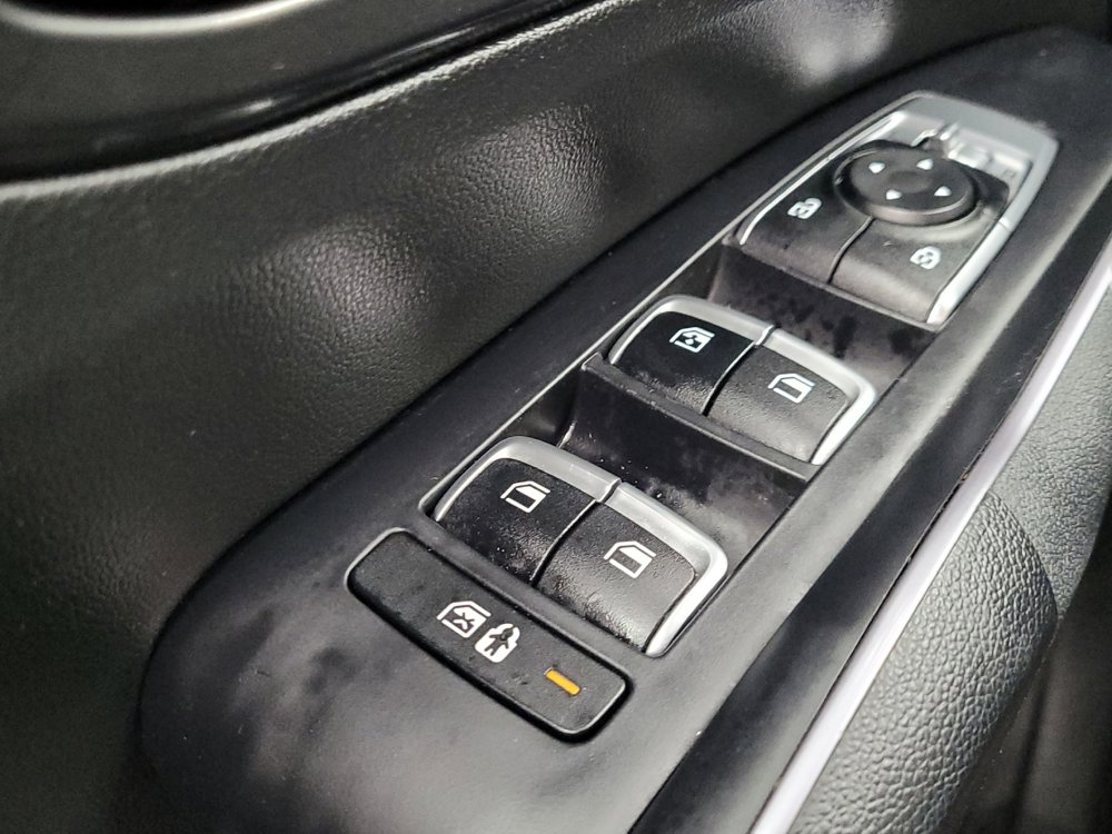 Used 2023 Kia Sorento LX image 27