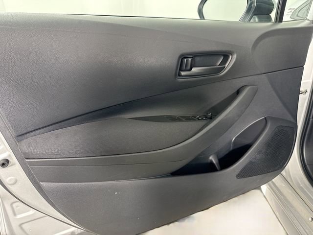 Used 2023 Toyota Corolla LE FWD image 12