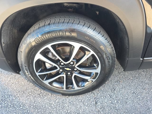 Used 2025 Chevrolet TrailBlazer LT AWD/4WD image 12