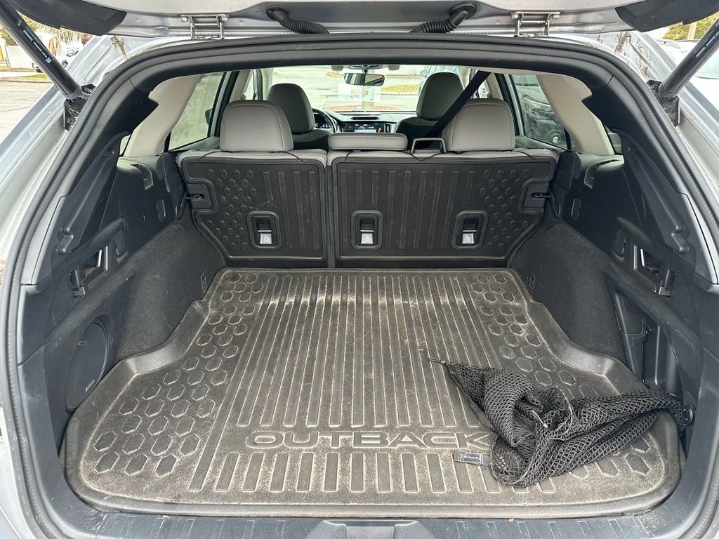 Used 2022 Subaru Outback Limited XT w/ Popular Package #2 image 7