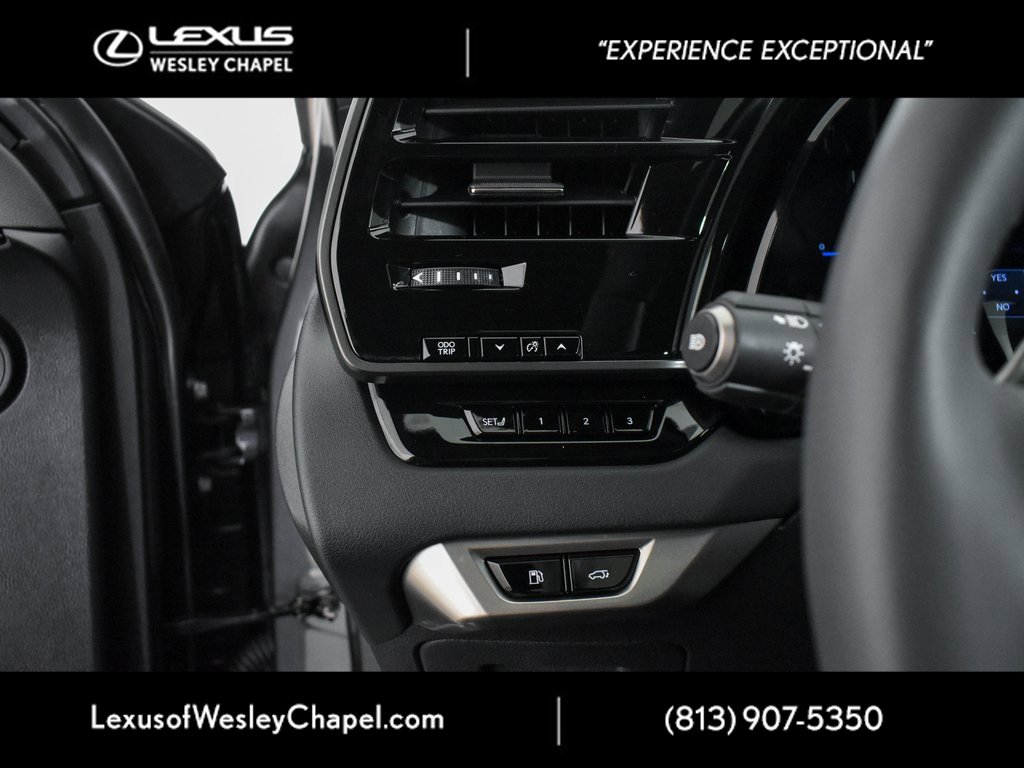 Used 2025 Lexus RX 350 Premium Plus image 37
