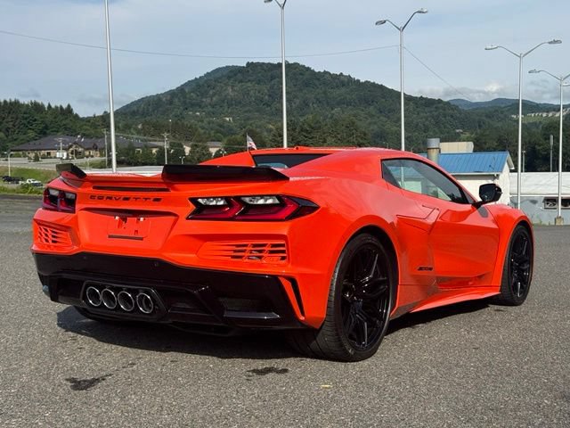 Used 2026 Chevrolet Corvette Z06 RWD image 7