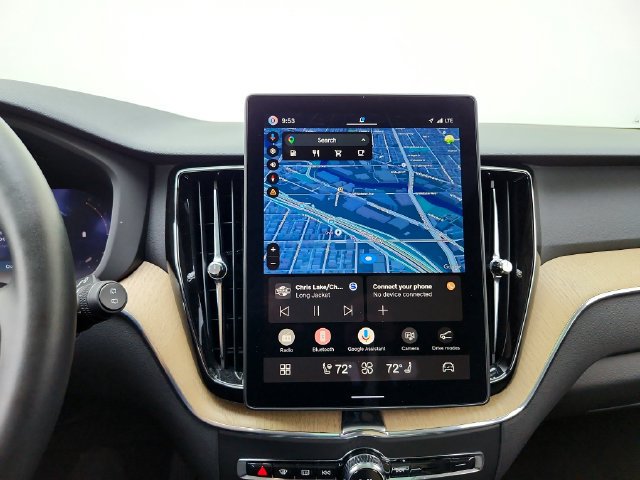 Certified 2026 Volvo XC60 B5 Plus AWD/4WD image 27